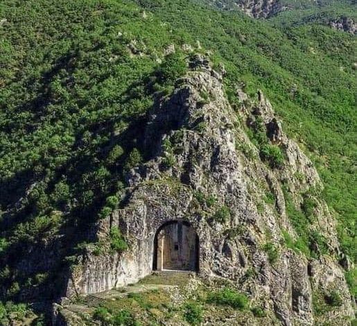 Kapılıkaya Tomb | Unveiling the Enigmatic Marvels of Ancient History