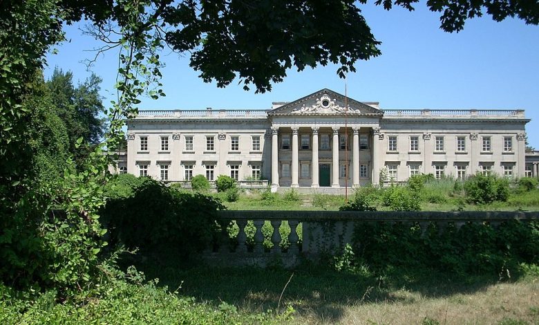 Lynnewood Mansion | A Glimpse into History