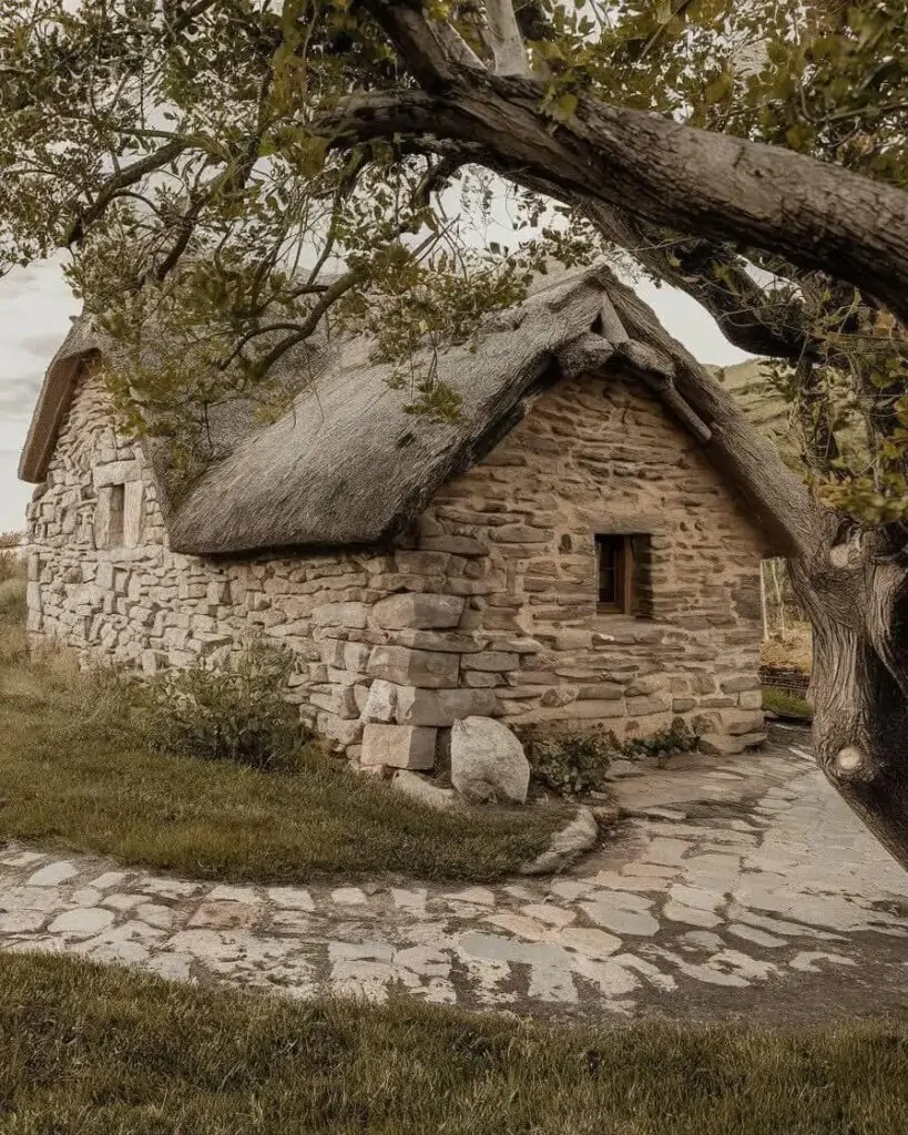 Old Leanach Cottage