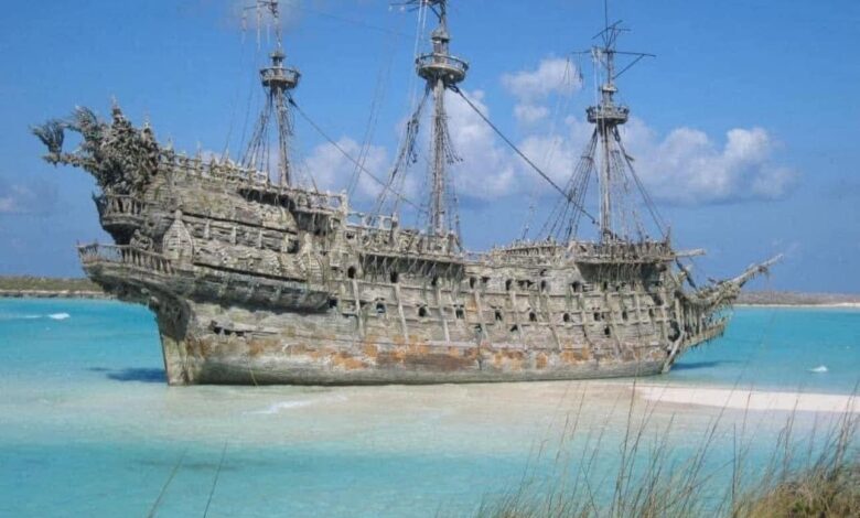 Flying Dutchman, Abandoned Ghost Ship