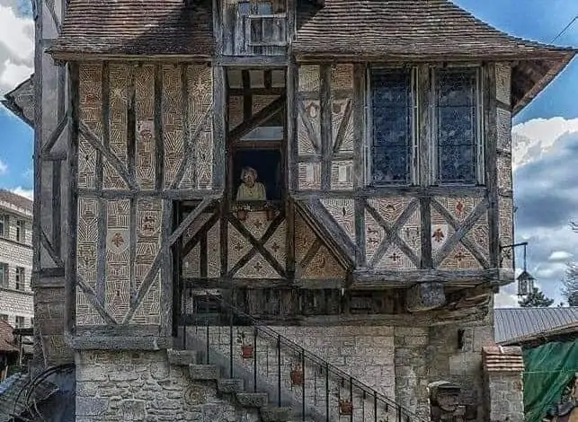 Orne’s 15th Century House, Still Inhabited