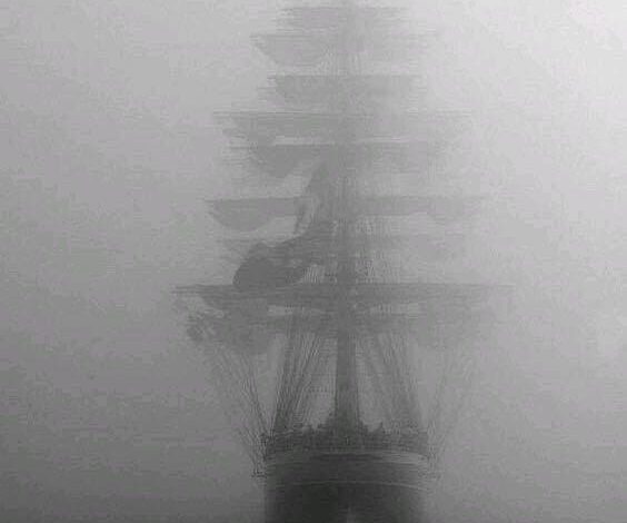 Ghostly Pirate Ships, Lost Treasures of the Seas